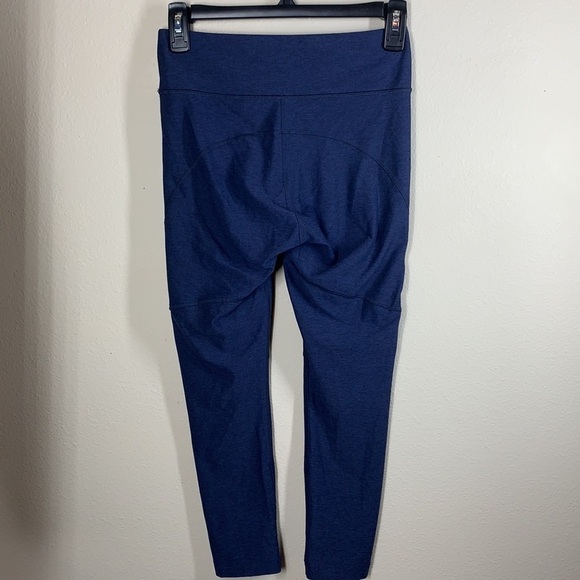 Outdoor Voices navy warmup leggings size s - Picture 4 of 8